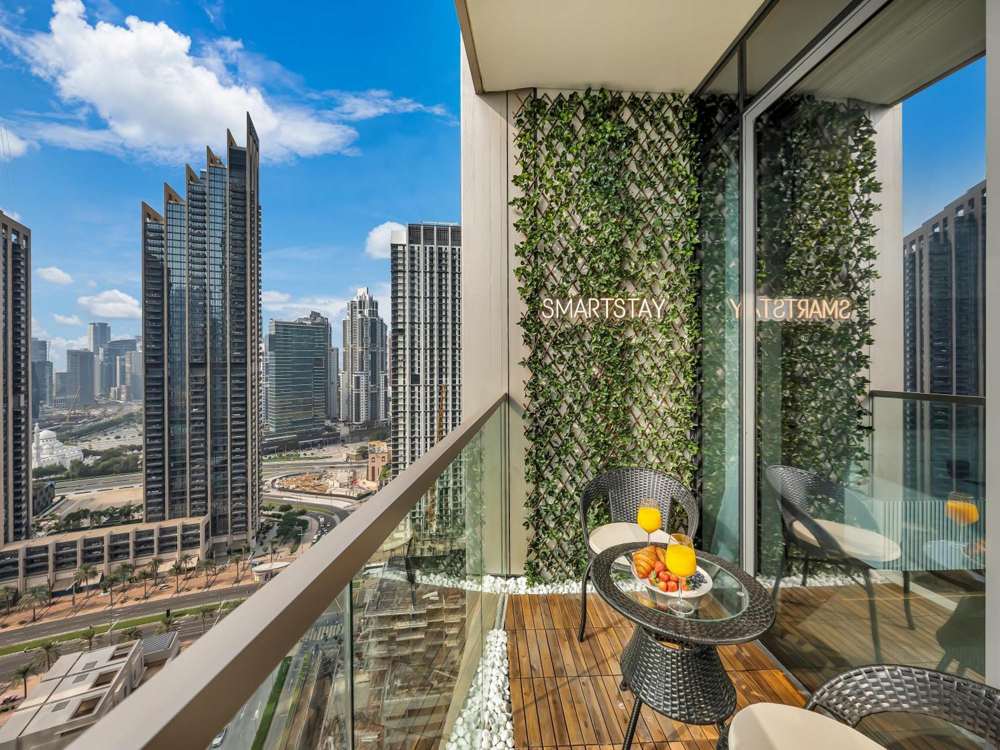 Smartstay At Grande Signature - Downtown Dubai City Views - Brand New Luxury Apartments Esterno foto